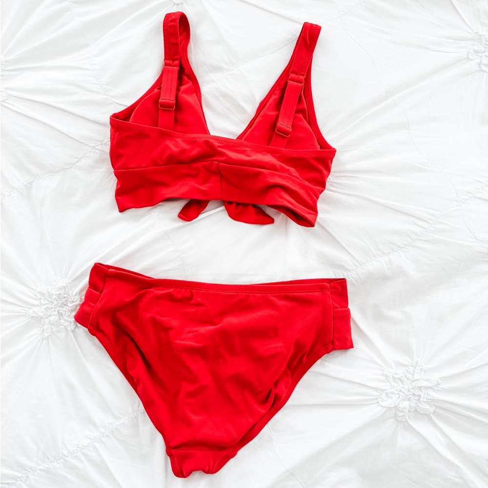 Robin Piccone Bikini - Picture 5 of 5